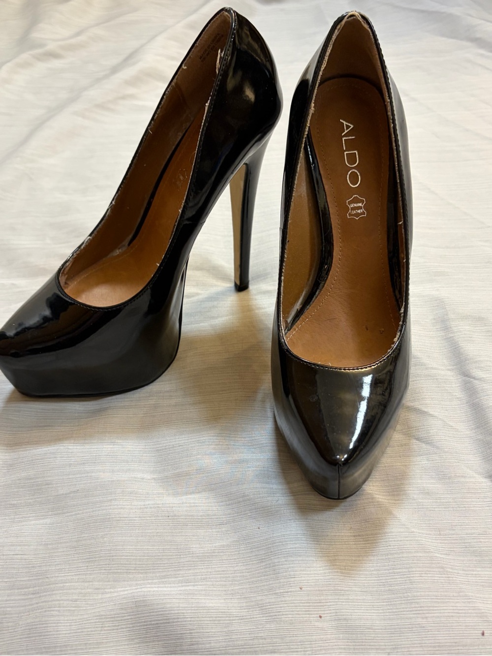 ALDO Black Genuine Patent Leather Platform Stiletto Heels Pumps EU 37 / US 6.5